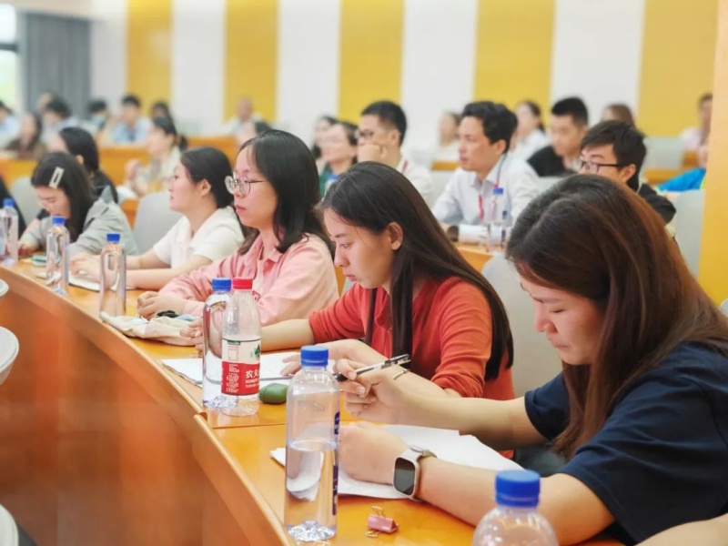 這場黨課把《條例》修訂內(nèi)容講透了！